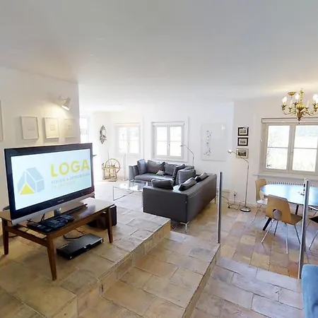 Luorza Apartment